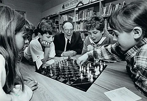 Four-handed chess